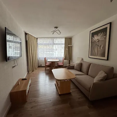 Im In Family Style Mit Balkon Indoorpool Tiefgaragenstellplatz